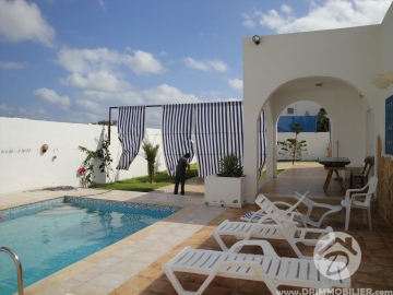  L 70 -  Vente  Villa avec piscine Djerba